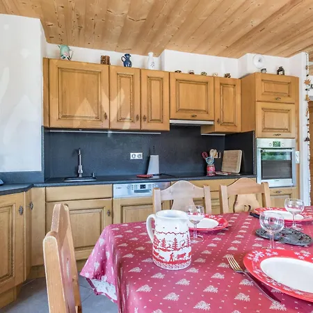 Apartment Cosy Aux Gets Avec Parking Privatif - Fr-1-671-279 Les Gets